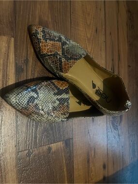 NEST Fragrances Women’s Snake-Print Pointed Toe Flats - Brown & Black